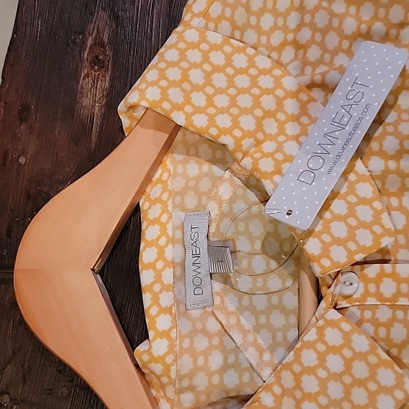 Downeast Basics button down shirt - Picture 3 of 7